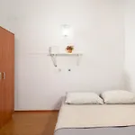 דירה Pinjola