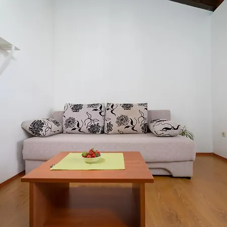 Pinjola Apartman Porec