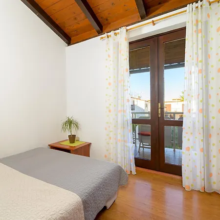 Pinjola * Poreč